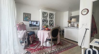 Apartment 1 room of 31 m² in Villecresnes (94440)