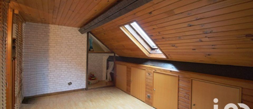 Maison 4 pièces de 130 m² à Fresnay-le-Gilmert (28300)