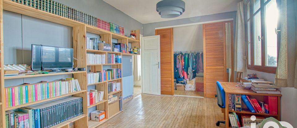 Maison 4 pièces de 90 m² à Sainte-Geneviève-des-Bois (91700)