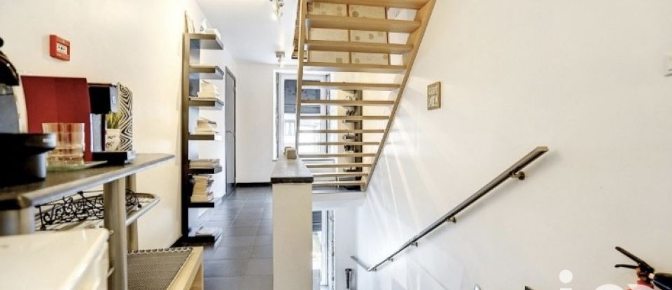 Maison 9 pièces de 450 m² à Givet (08600)