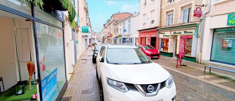 Local d'activités de 100 m² à Bourbonne-les-Bains (52400)