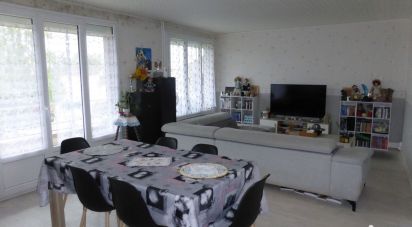 Appartement 3 pièces de 81 m² à Auxerre (89000)