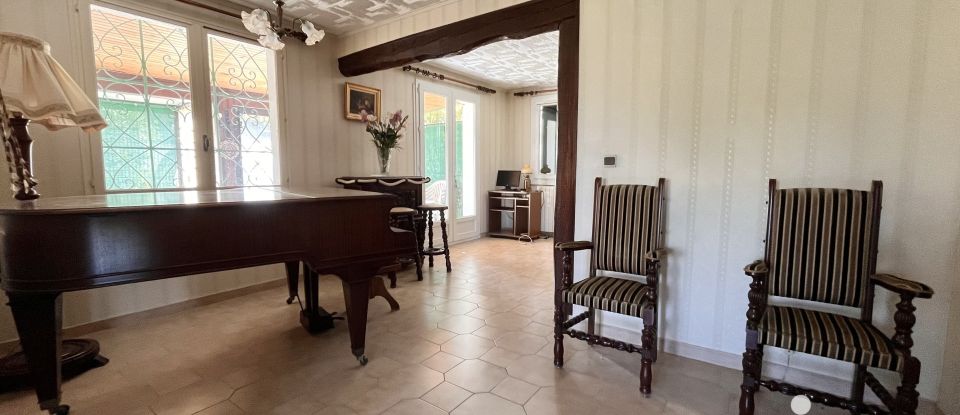 Maison traditionnelle 5 pièces de 175 m² à Salles-d'Aude (11110)