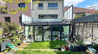 Maison 9 pièces de 270 m² à Noisy-le-Sec (93130)