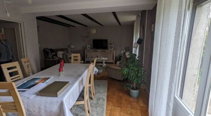 Maison 8 pièces de 230 m² à Gevigney-et-Mercey (70500)