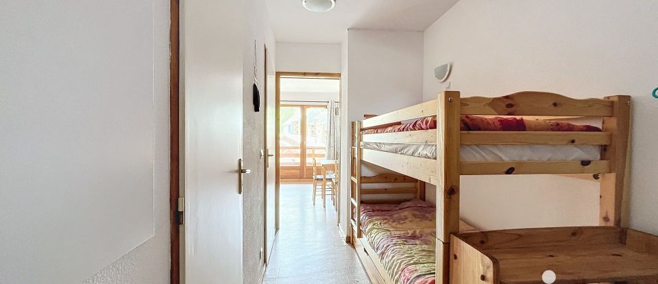 Appartement 2 pièces de 32 m² à - (05250)
