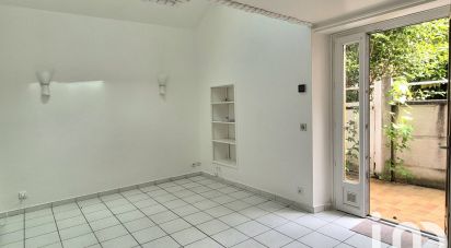 Studio 1 room of 30 m² in Corbeil-Essonnes (91100)