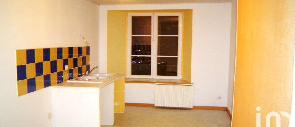 Building in Buzancy (08240) of 230 m²