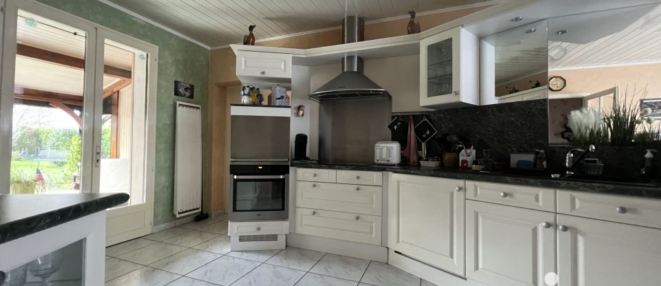 Maison 4 pièces de 130 m² à Saint-Mesmin (85700)