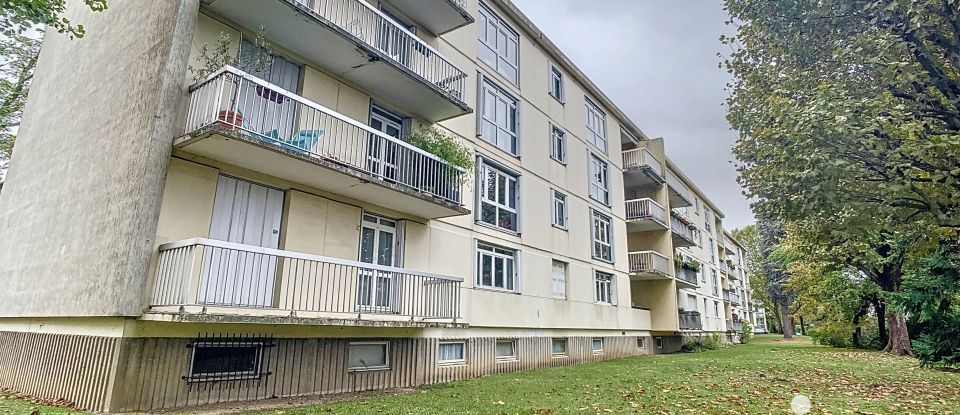 Appartement 4 pièces de 84 m² à Montesson (78360)