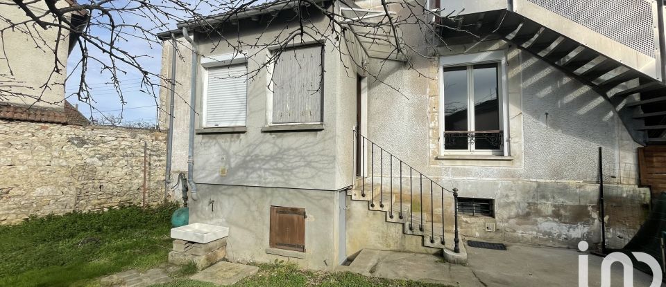 Town house 3 rooms of 95 m² in Montereau-Fault-Yonne (77130)