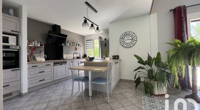 Maison 6 pièces de 187 m² à Arvillard (73110)