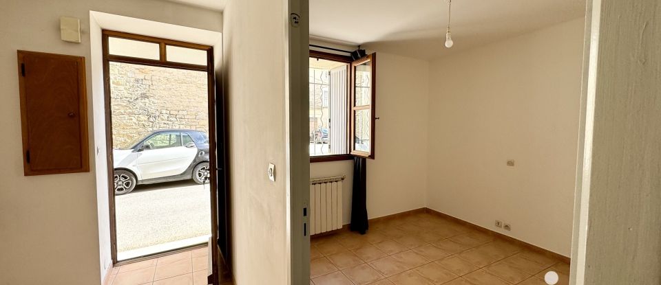 Building in Bernis (30620) of 190 m²