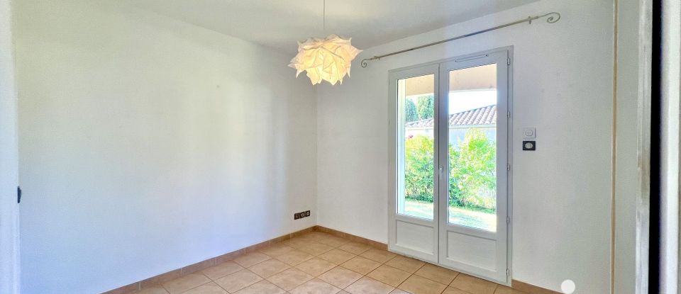 Maison traditionnelle 4 pièces de 91 m² à Saint-Quentin-la-Poterie (30700)