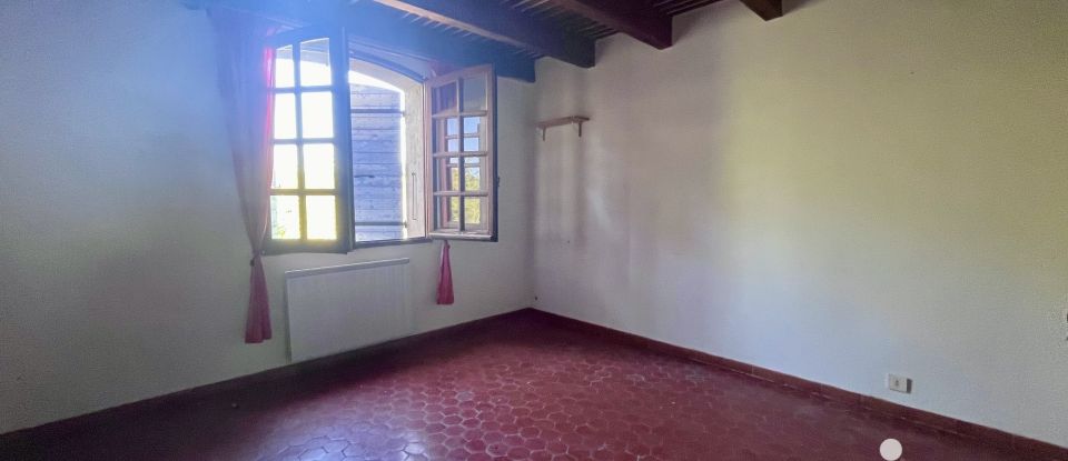 Traditional house 10 rooms of 330 m² in Éguilles (13510)
