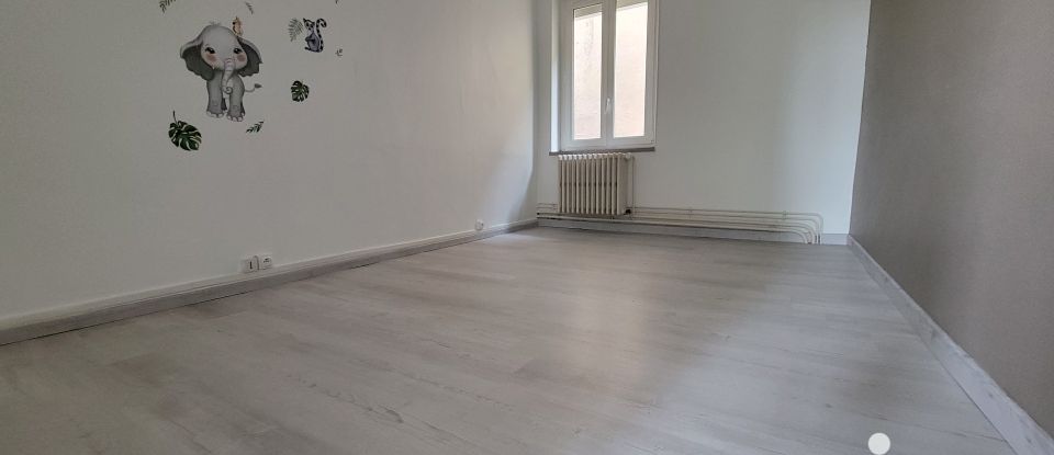 Apartment 4 rooms of 73 m² in Écuisses (71210)