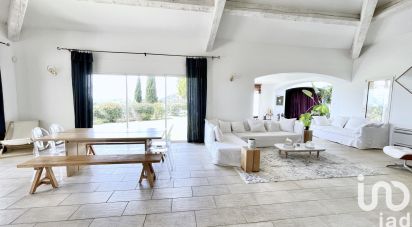 Maison 8 pièces de 350 m² à Sanary-sur-Mer (83110)