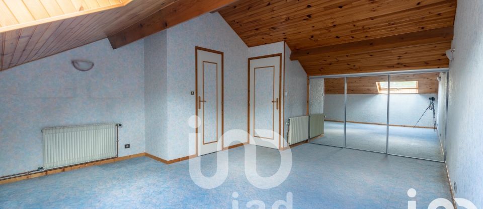 Maison 6 pièces de 100 m² à Juziers (78820)