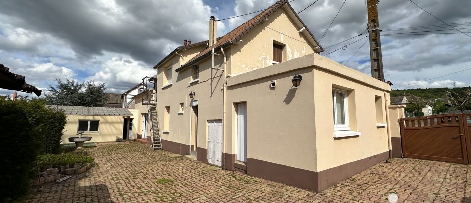 House 5 rooms of 134 m² in Grand-Couronne (76530)