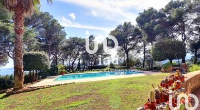 Mansion 7 rooms of 251 m² in Mougins (06250)