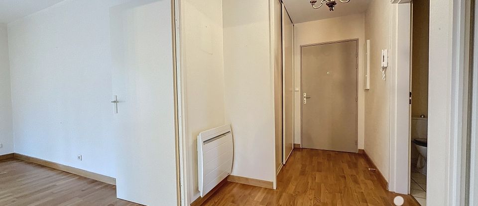 Apartment 4 rooms of 104 m² in Melun (77000)