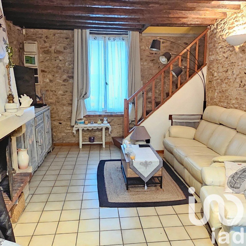 Maison traditionnelle 3 pièces de 59 m² à Guainville (28260)