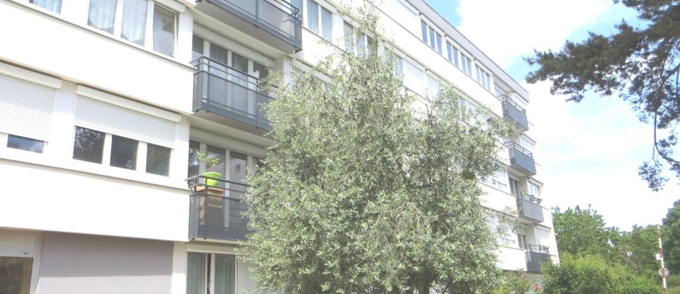 Appartement 4 pièces de 70 m² à Orly (94310)