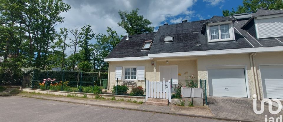 House 4 rooms of 120 m² in Orléans (45100)