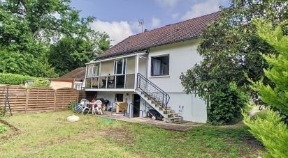 Maison 3 pièces de 60 m² à Bléneau (89220)