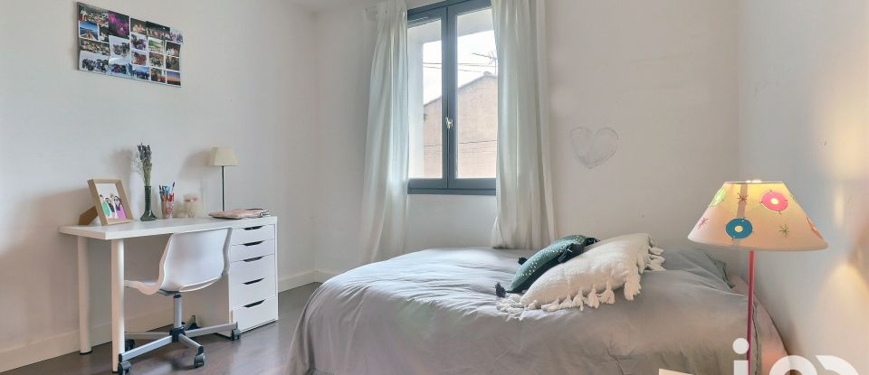 Town house 5 rooms of 181 m² in Marseille (13009)