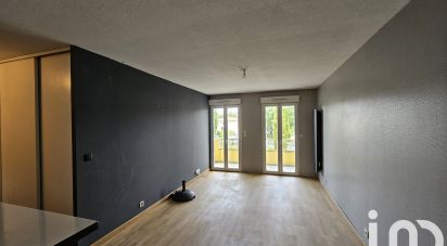 Apartment 3 rooms of 55 m² in Villenave-d'Ornon (33140)
