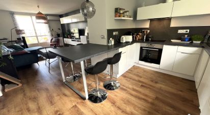 Appartement 4 pièces de 75 m² à Nîmes (30900)