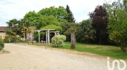 Traditional house 9 rooms of 235 m² in Chavannes-sur-Reyssouze (01190)