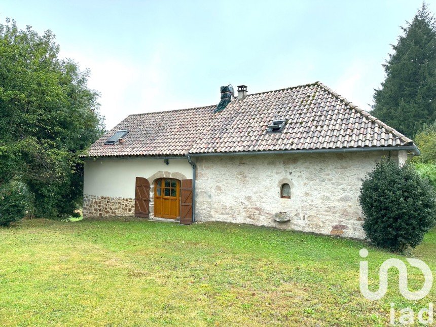 Country house 5 rooms of 143 m² in SOUSCEYRAC (46190)