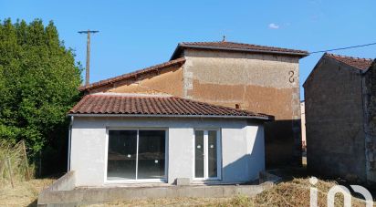 Maison 4 pièces de 125 m² à Champagné-Saint-Hilaire (86160)