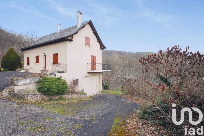 Maison traditionnelle 6 pièces de 128 m² à Sébrazac (12190)