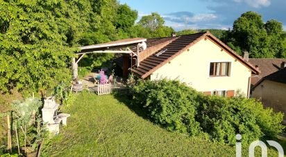 Ferme 6 pièces de 255 m² à Saint-Germain-sur-Rhône (74910)