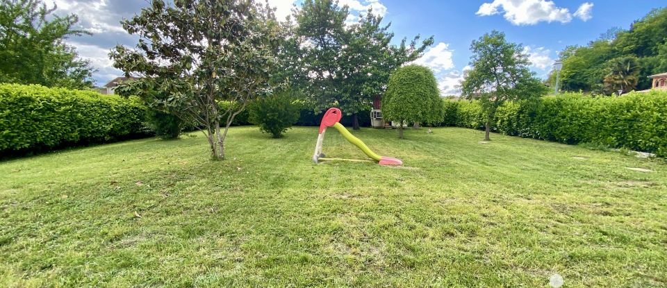 Maison 4 pièces de 115 m² à Roquefort-sur-Garonne (31360)