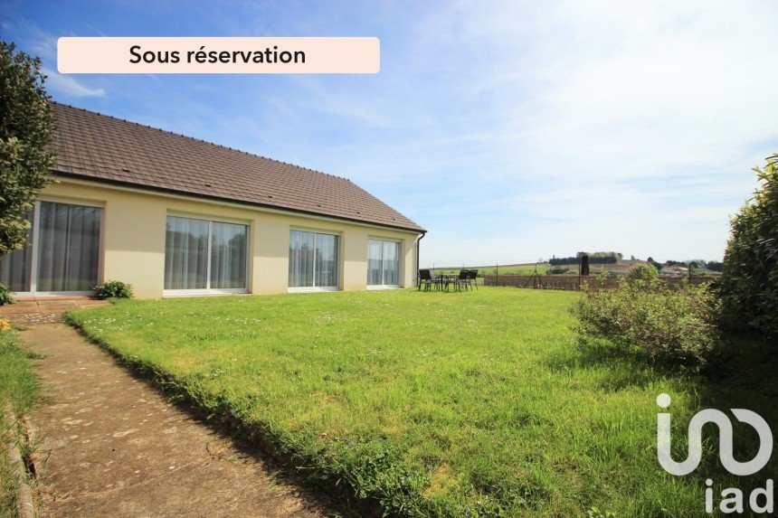House 5 rooms of 155 m² in Trois-Puits (51500)