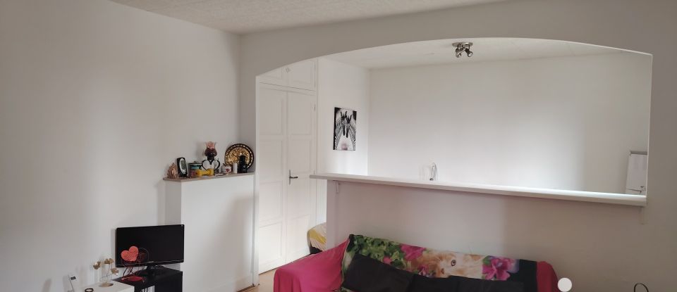 Apartment 3 rooms of 73 m² in Saint-Étienne (42000)