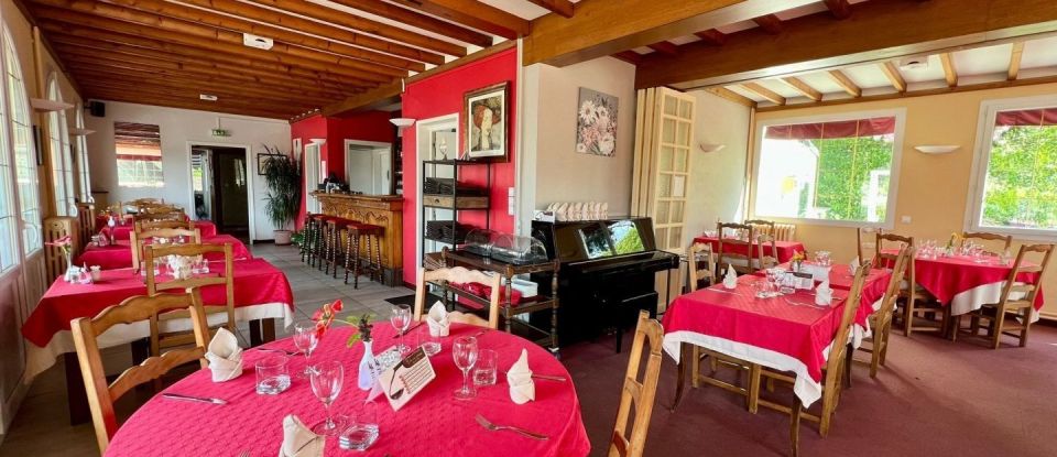 Hotel-restaurant of 800 m² in Pont-d'Ouilly (14690)