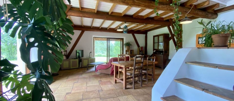 Maison 4 pièces de 150 m² à Bagnères-de-Bigorre (65200)