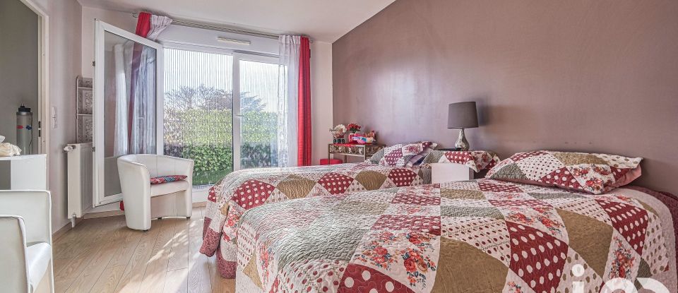 Apartment 2 rooms of 57 m² in Villenoy (77124)