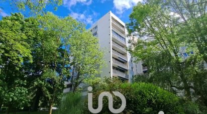 Appartement 4 pièces de 88 m² à Vélizy-Villacoublay (78140)