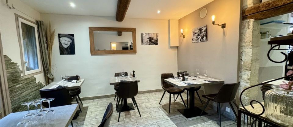 Restaurant of 121 m² in Avignon (84000)