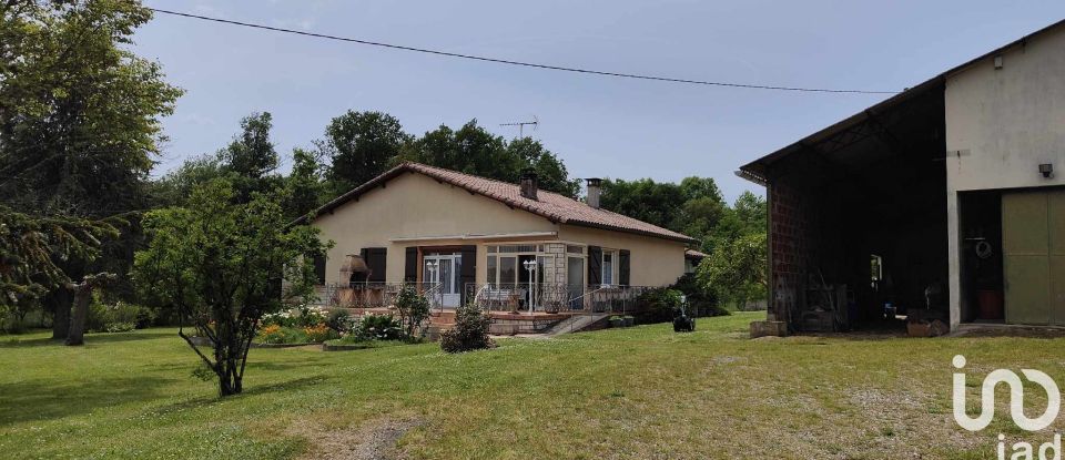House 6 rooms of 140 m² in Sos (47170)