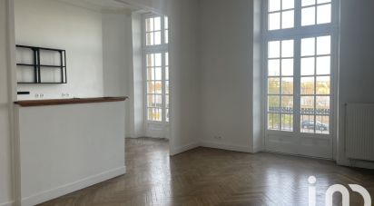 Appartement 3 pièces de 75 m² à Bordeaux (33000)
