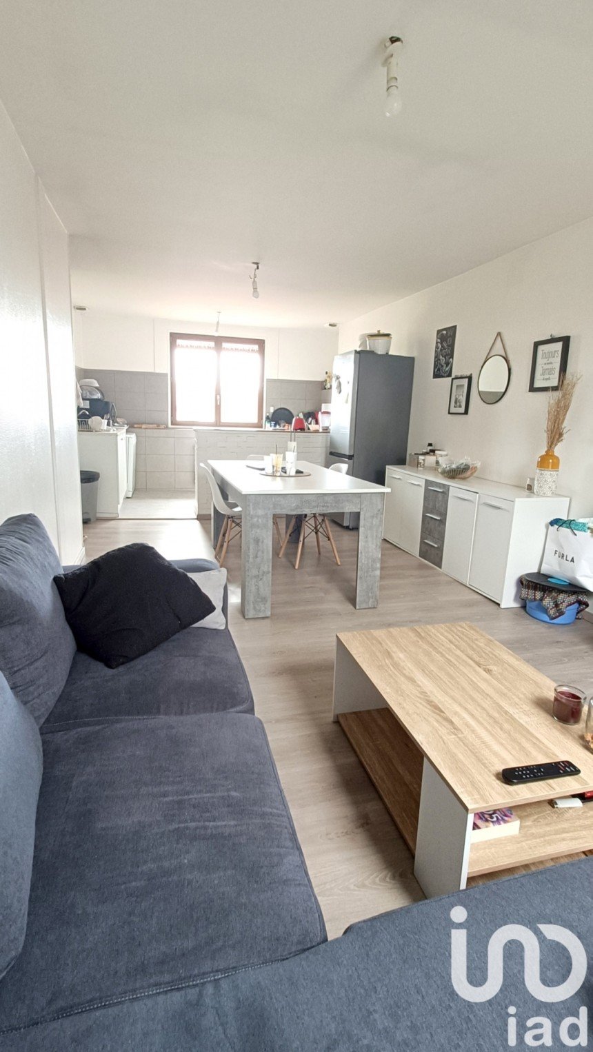 Appartement 4 pièces de 65 m² à Reims (51100)