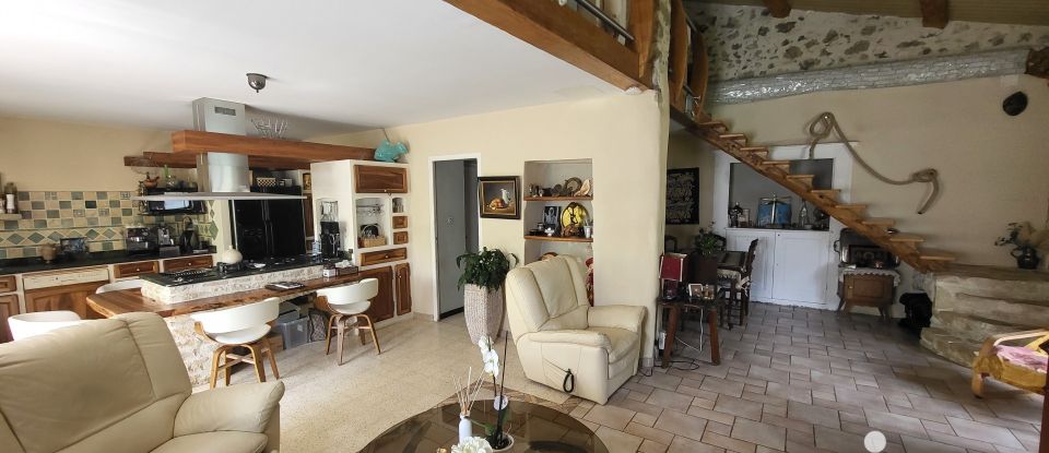 Country house 5 rooms of 160 m² in Rémuzat (26510)