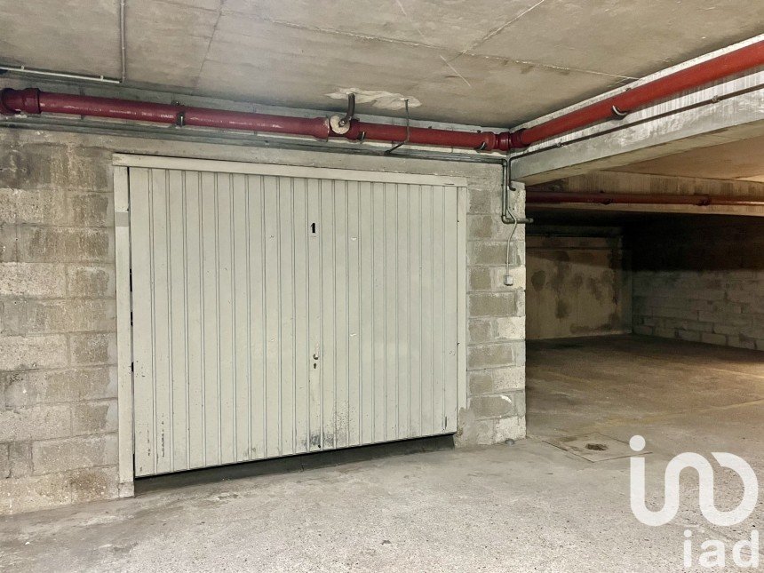 Parking/garage/box de 15 m² à Draveil (91210)